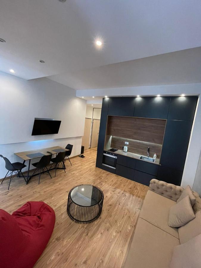 Center Apartament, Pazari Ri * Tiranë